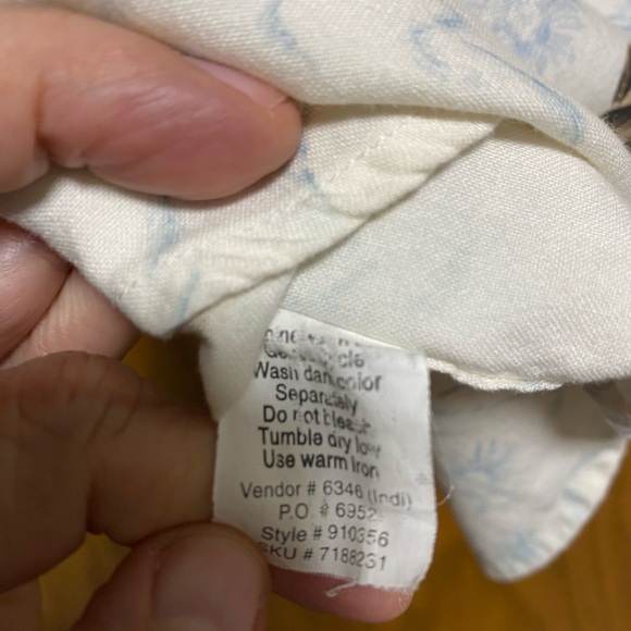 Women’s Bit & Bridle Horse US Flag Patriotic Shirt Size Small - Picture 5 of 7